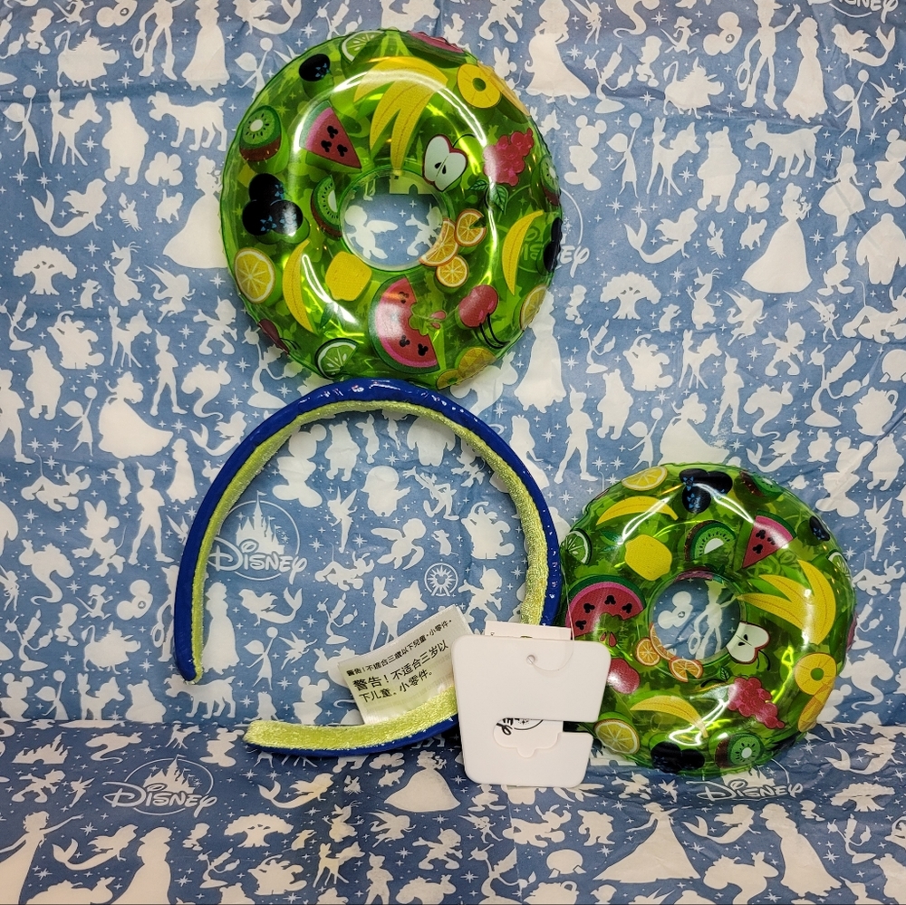 NWT Disney Parks Ready for Summer Inflatable Ears